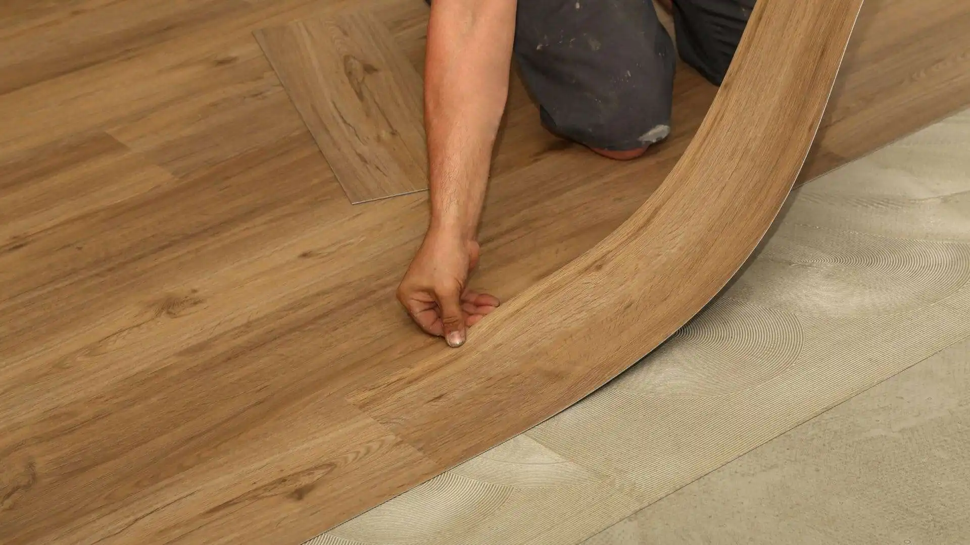 lvp vinyl flooring contractor tampa brandon valrico