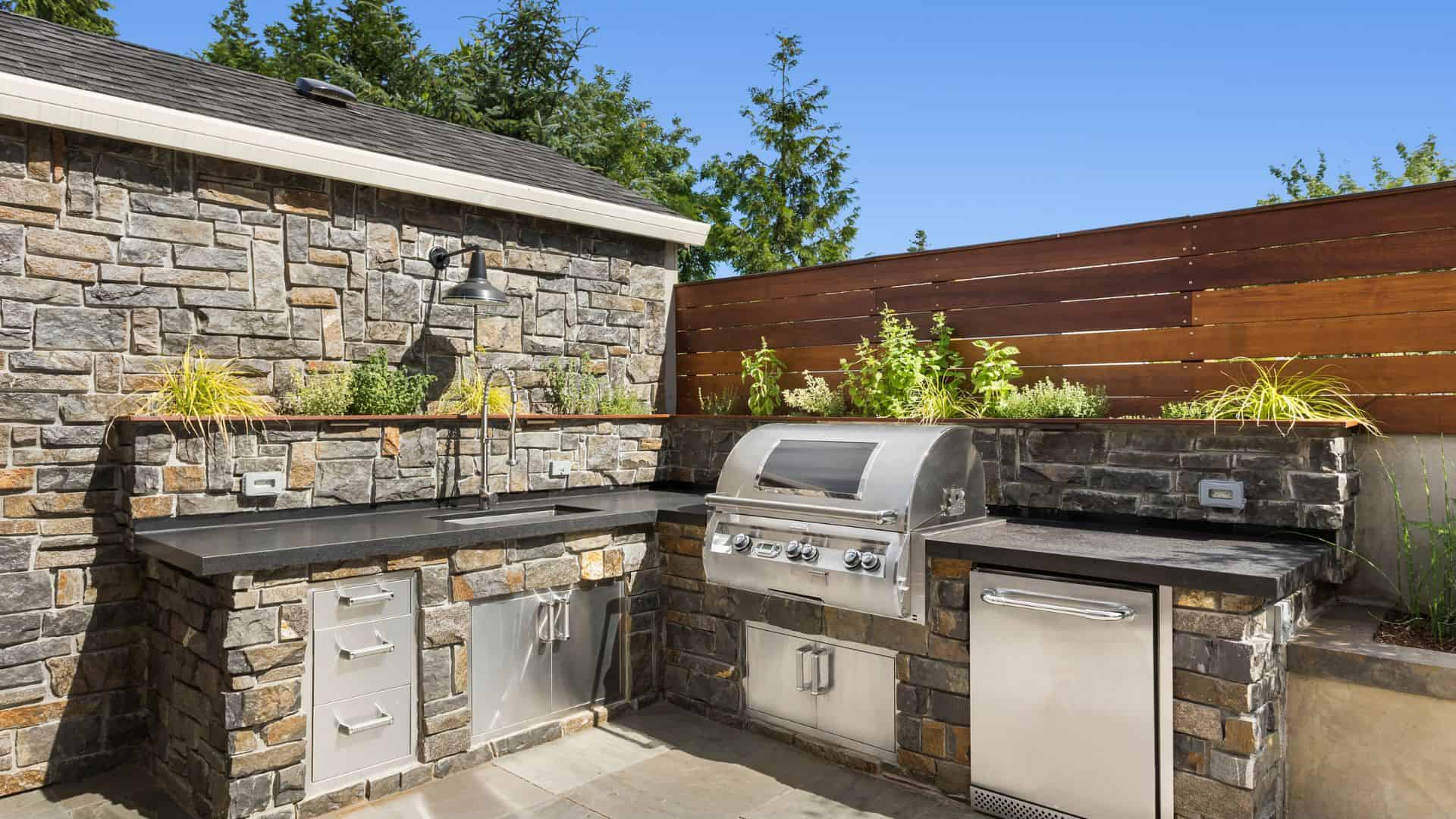 outdoor kitchen contractor tampa st pete clearwater fl