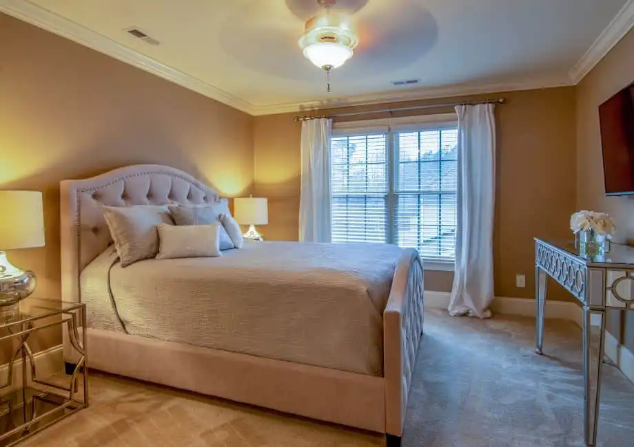 Bedroom Decoration & Styling in Tampa Bay