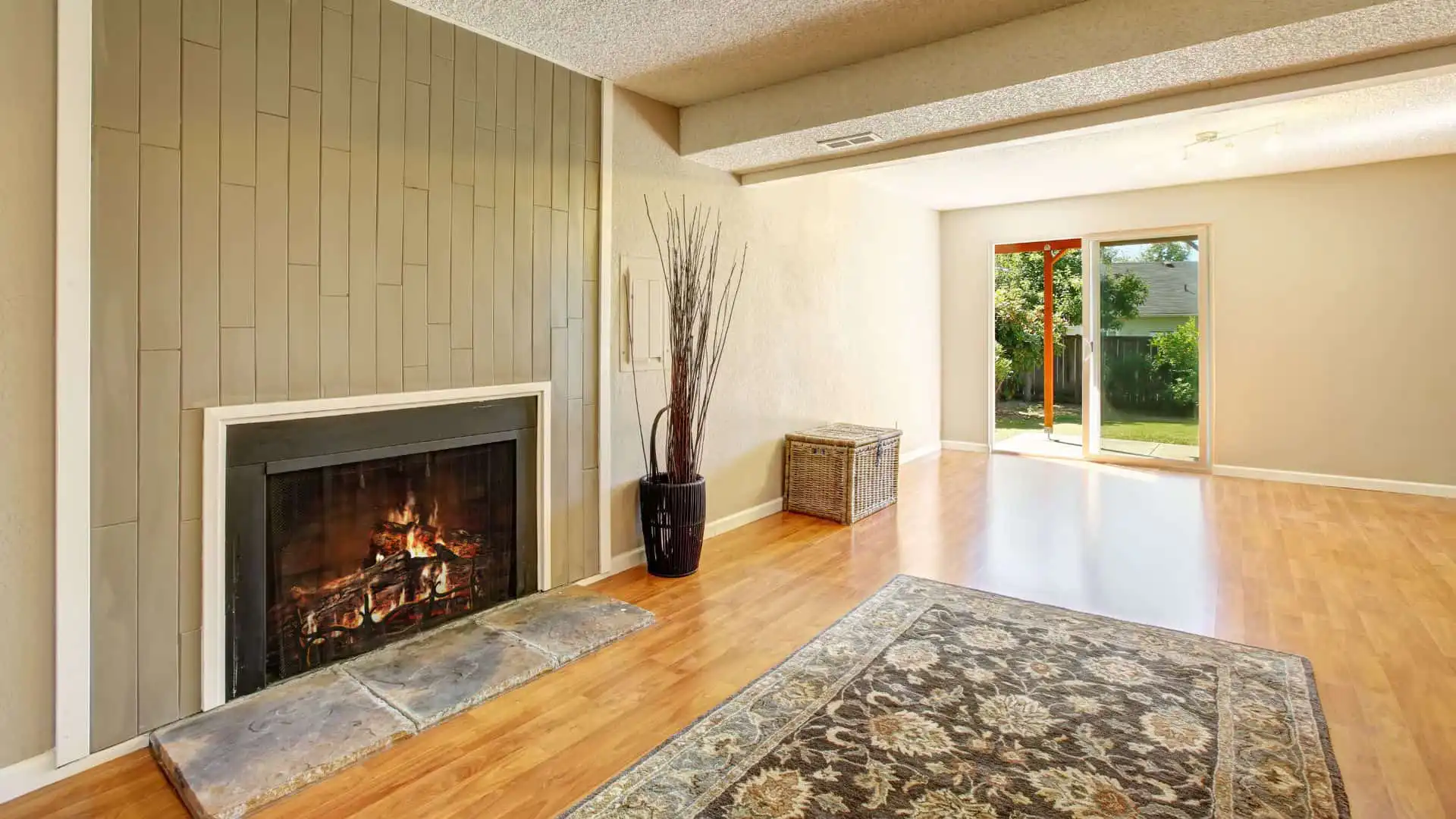Custom Fireplace Mantels in Tampa Bay, FL