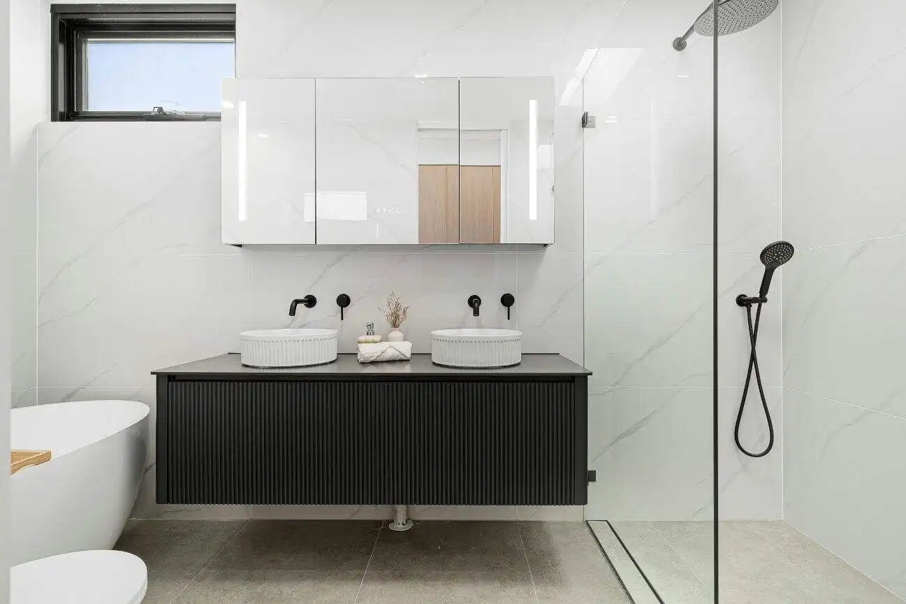 Vanities, Storage, and Fixtures Wesley Chapel, FL
