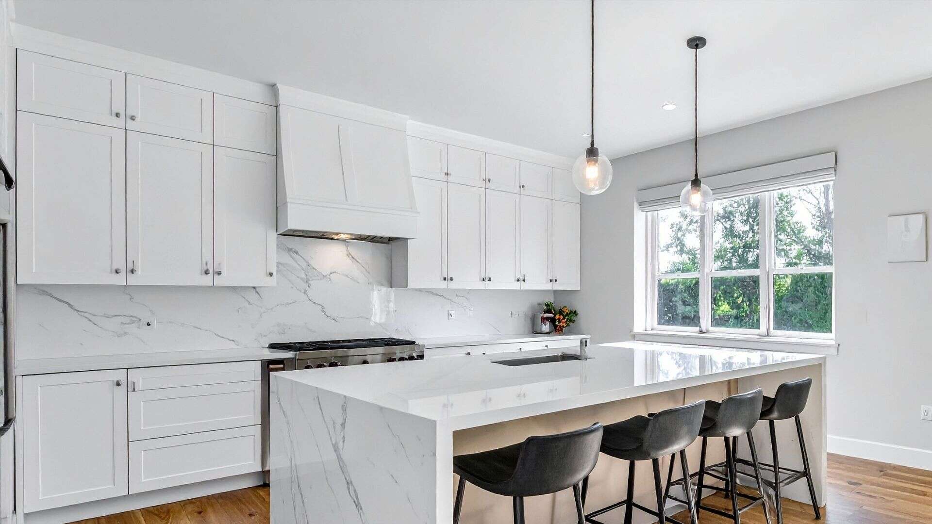 custom kitchen cabinets benefits in tampa