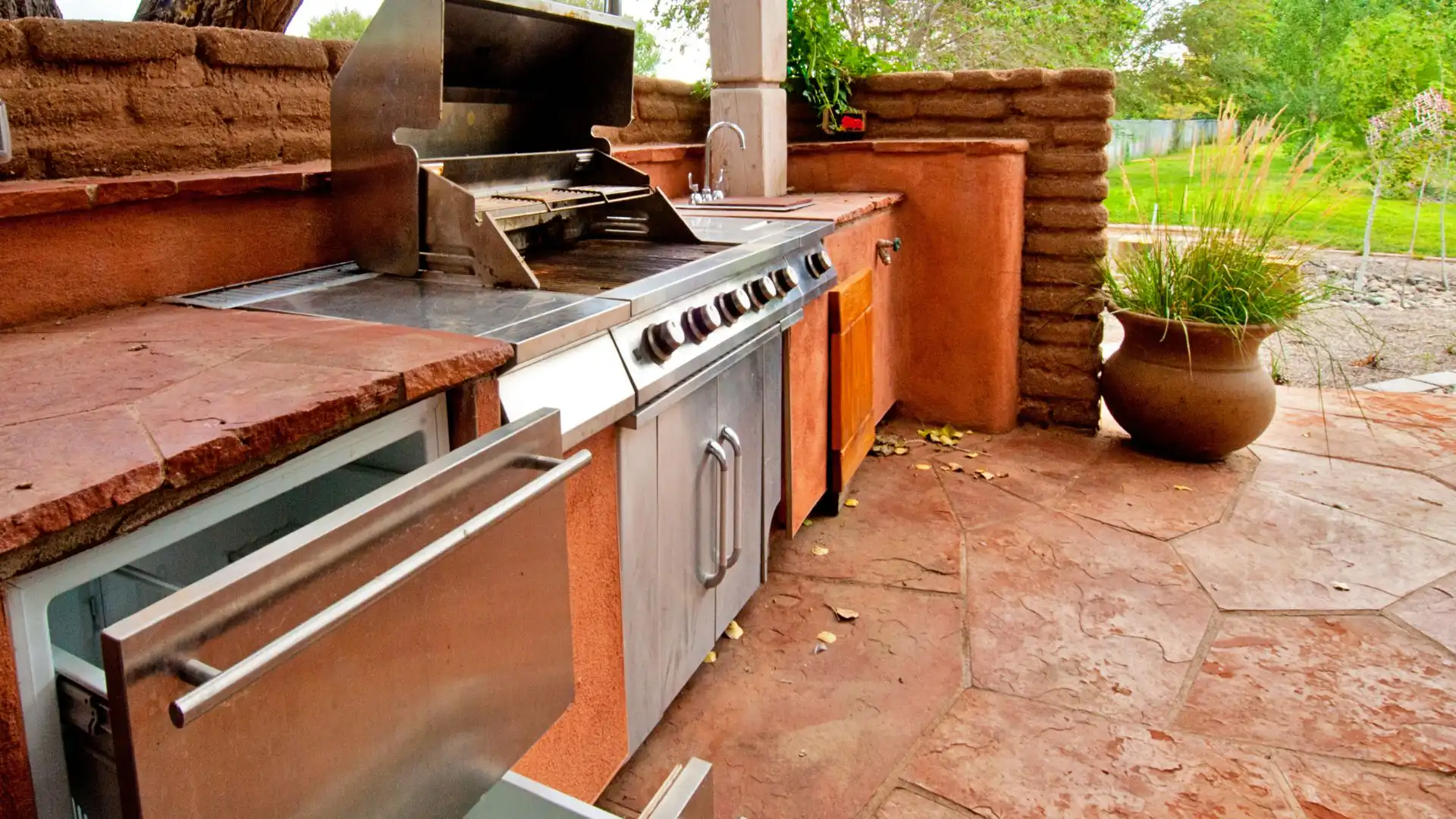 outdoor kitchen benefits tampa bay, fl