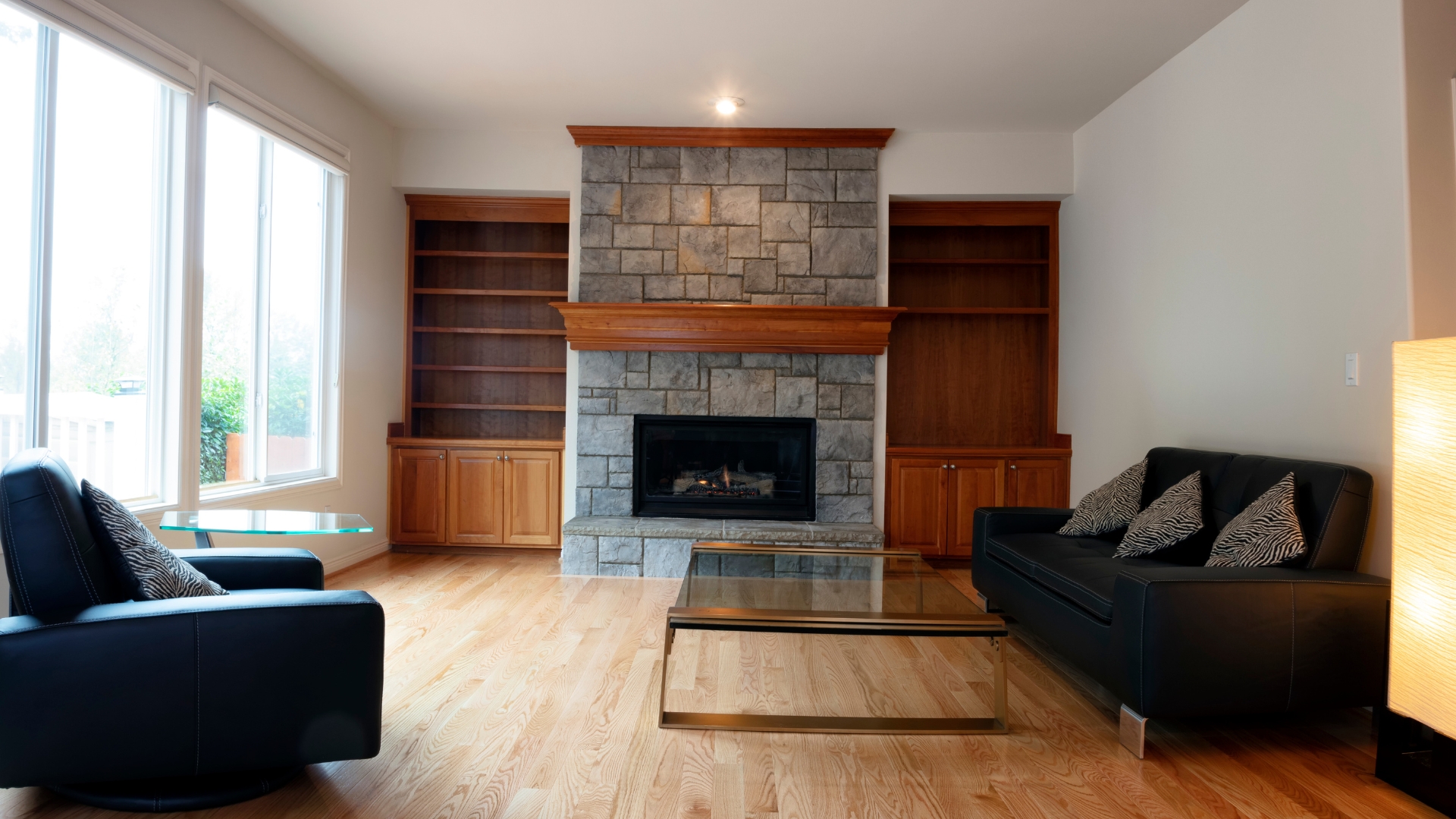 who does fireplace remodels tampa, fl