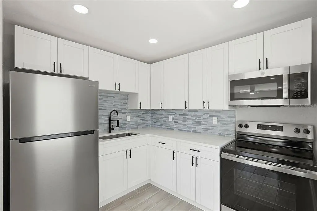 kitchen remodel contractor